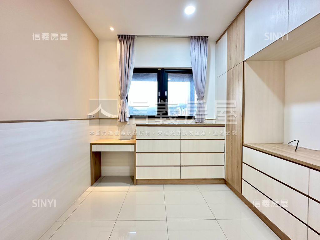 專任誠美學景觀三房車位房屋室內格局與周邊環境