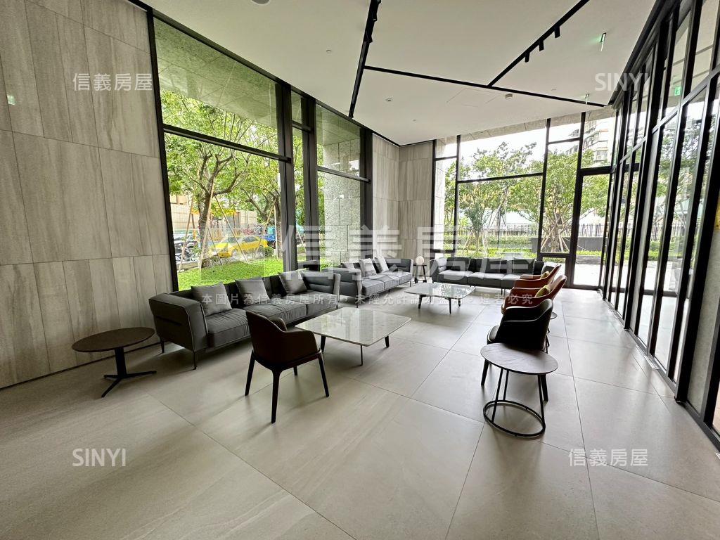 專任誠美學景觀三房車位房屋室內格局與周邊環境