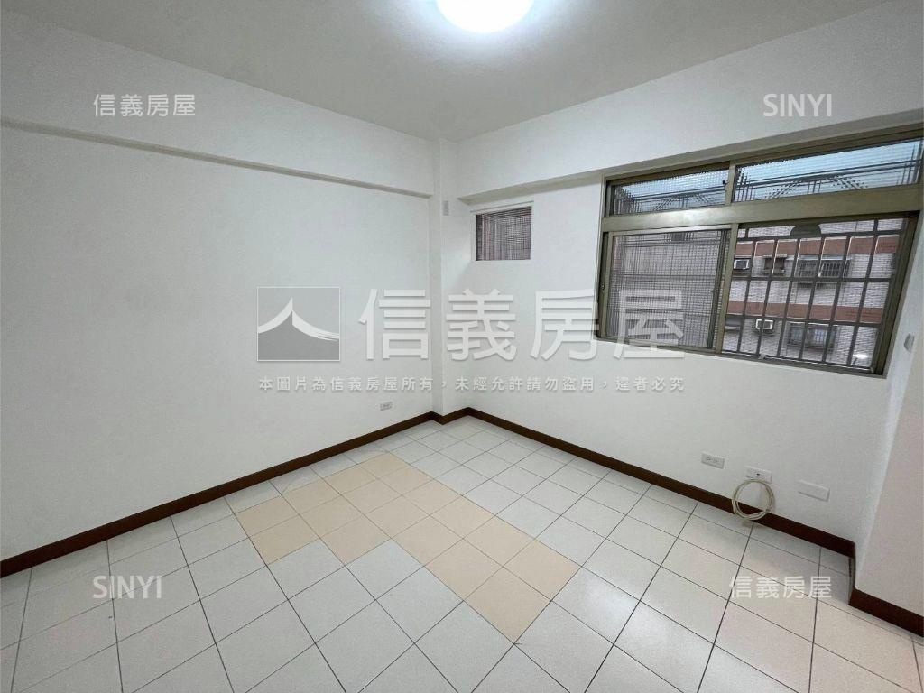 中崙一標漂亮美三房房屋室內格局與周邊環境