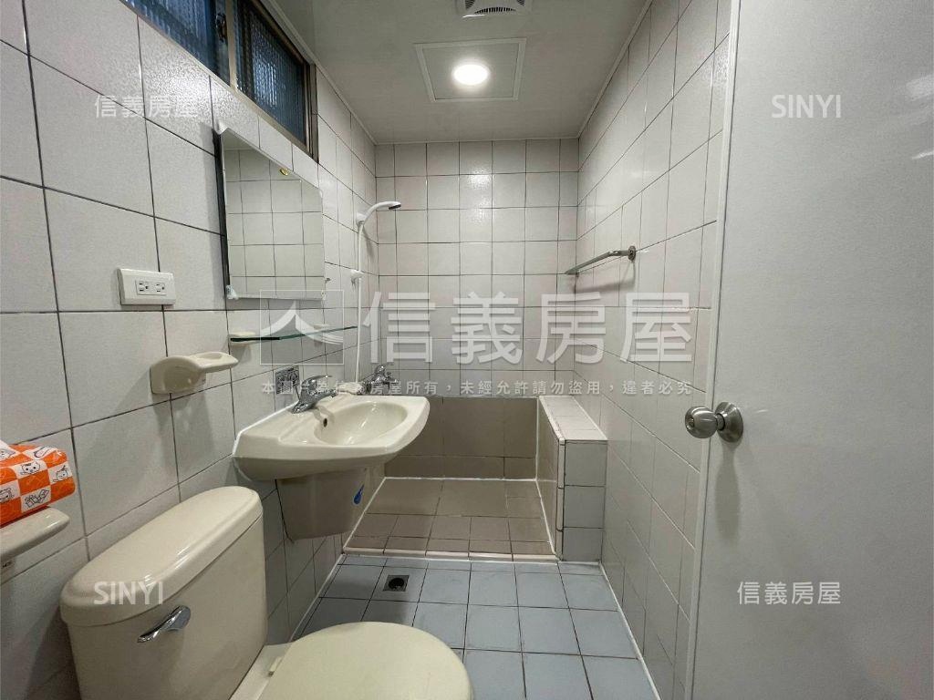 中崙一標漂亮美三房房屋室內格局與周邊環境