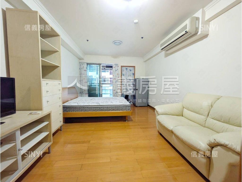 ★中壢百老匯高樓層套房★房屋室內格局與周邊環境