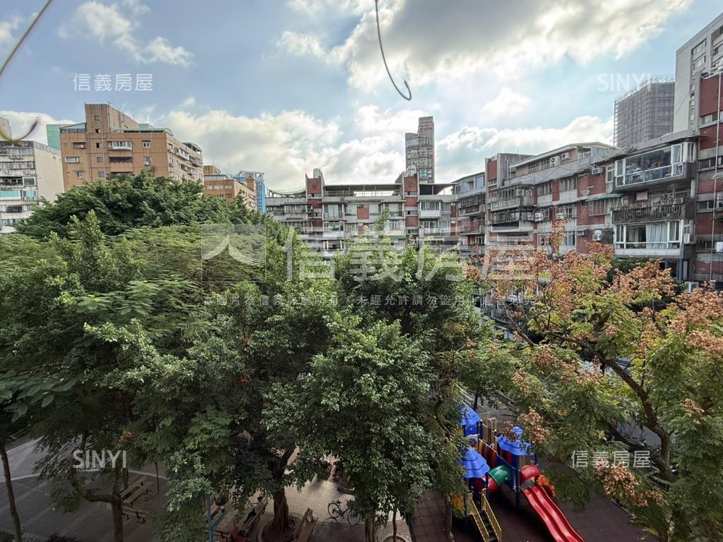 新接。臨江公園三房美廈房屋室內格局與周邊環境