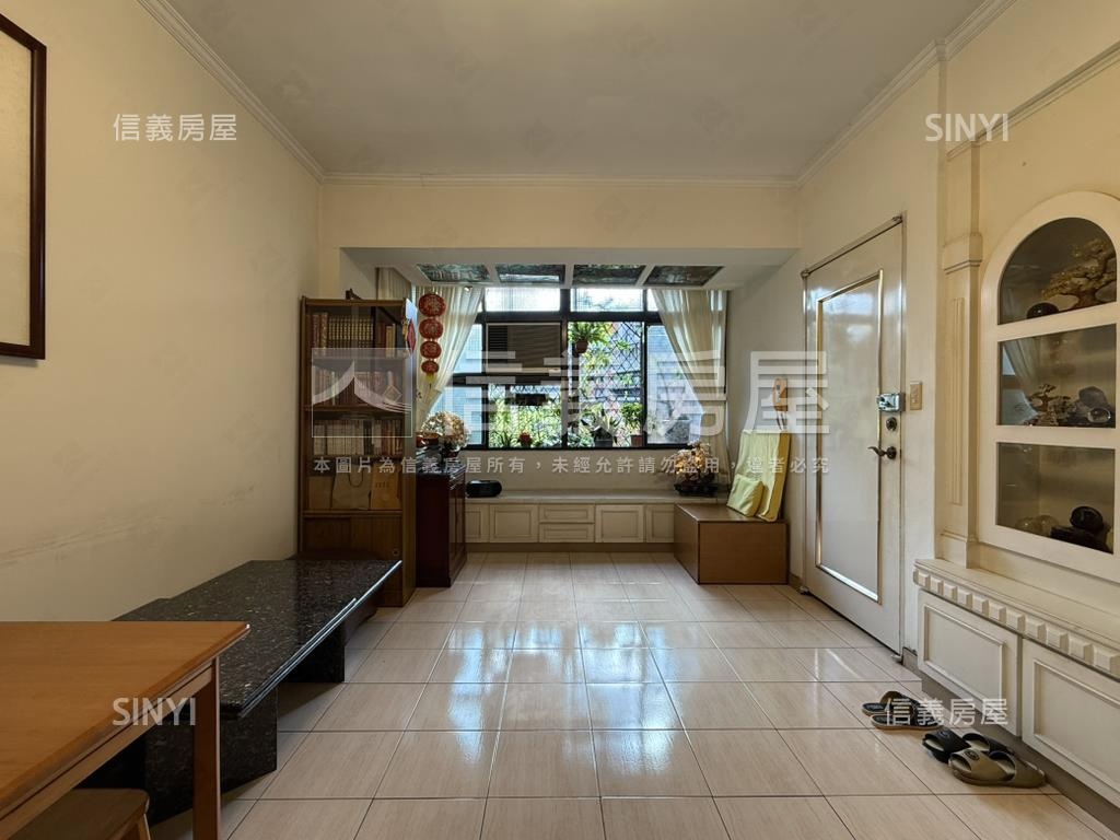 新接。臨江公園三房美廈房屋室內格局與周邊環境