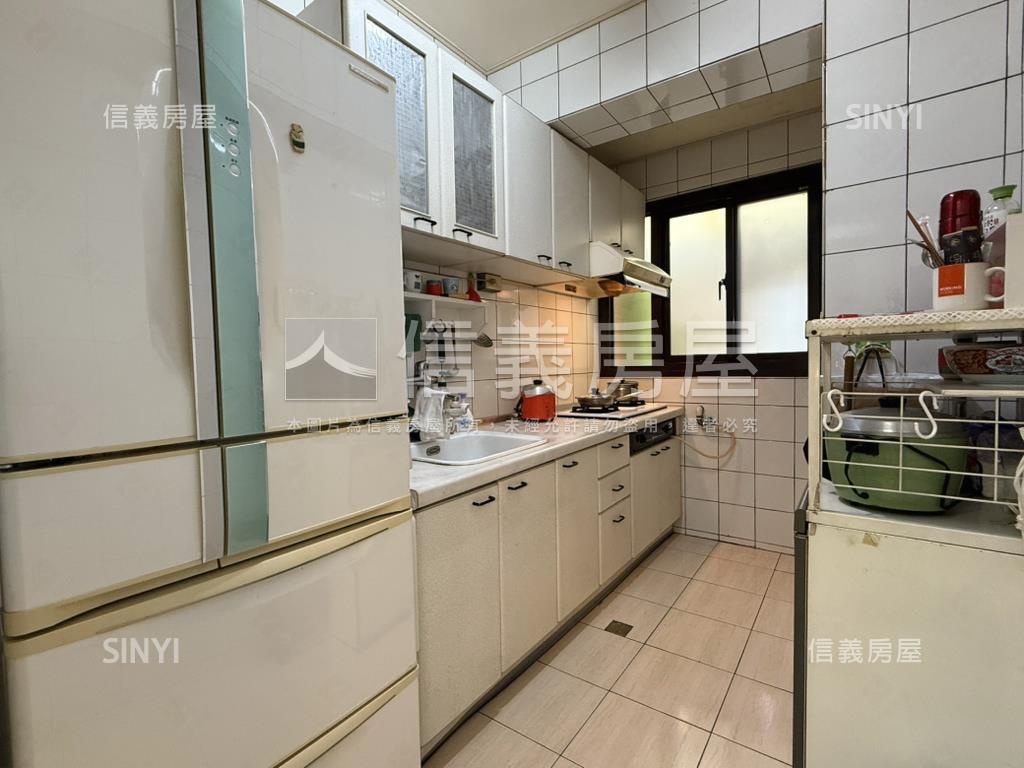 新接。臨江公園三房美廈房屋室內格局與周邊環境