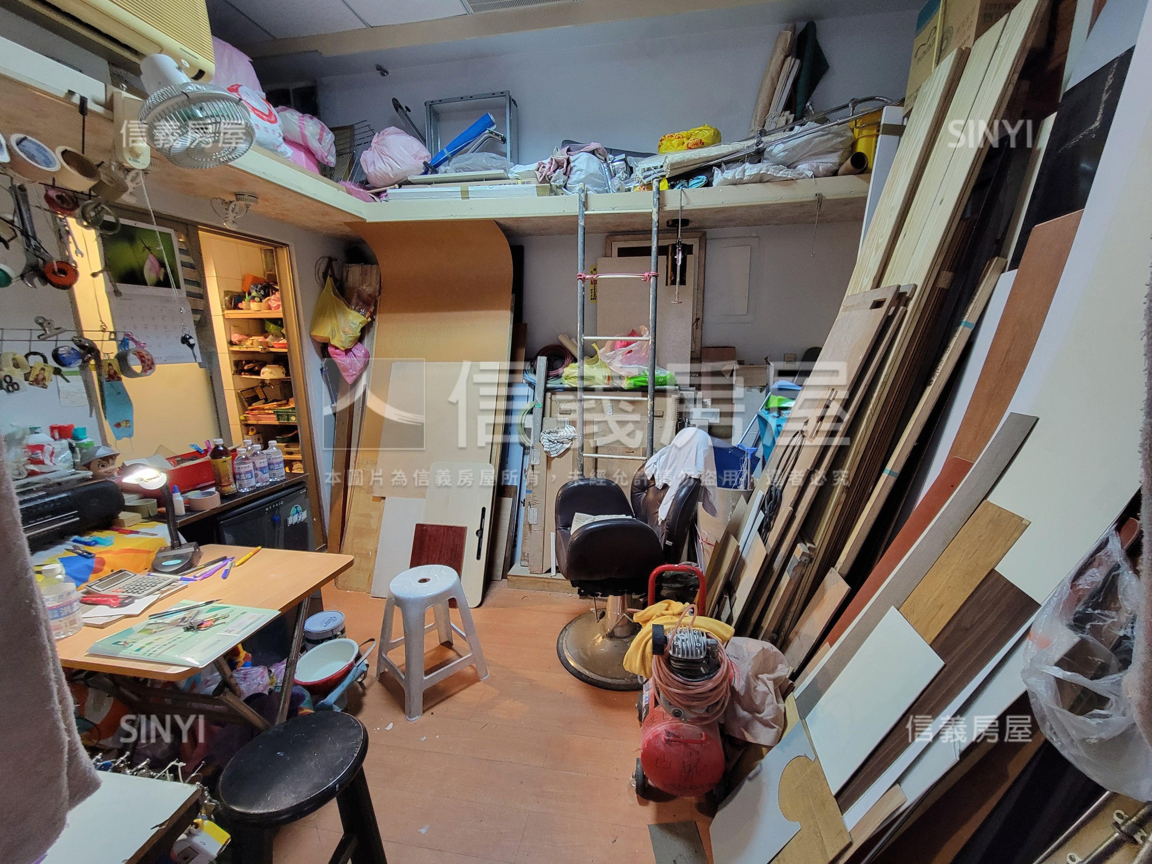 近台北橋捷運站＊小資店面房屋室內格局與周邊環境