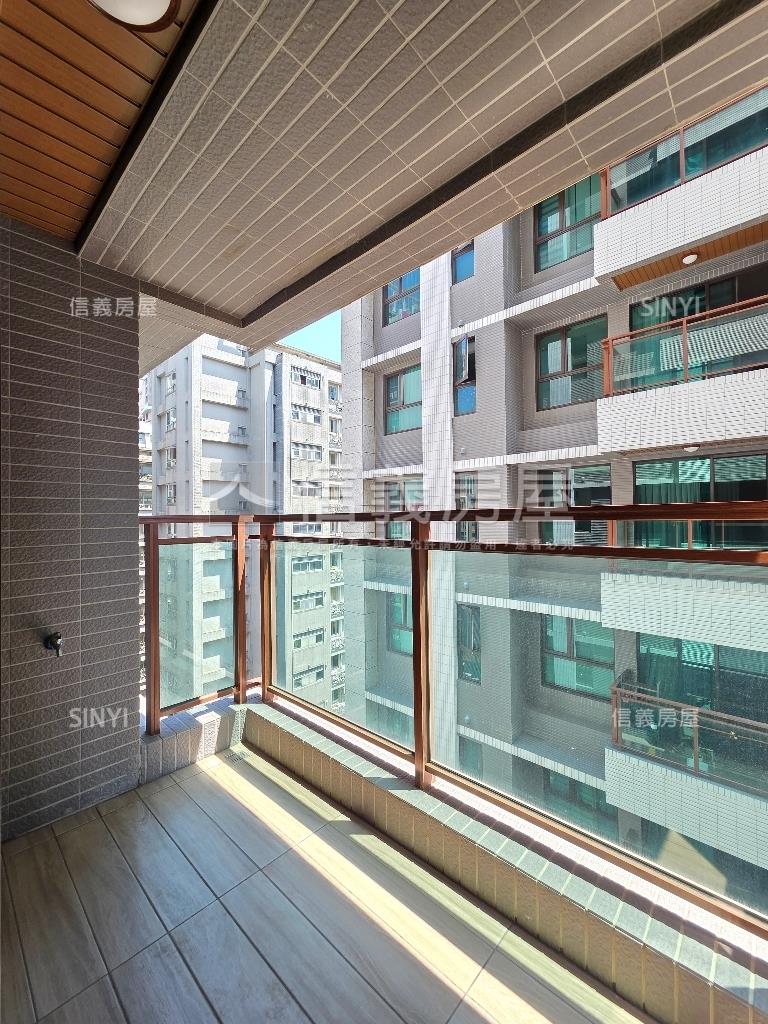 全新❤富堡仁愛❤邊間３房房屋室內格局與周邊環境