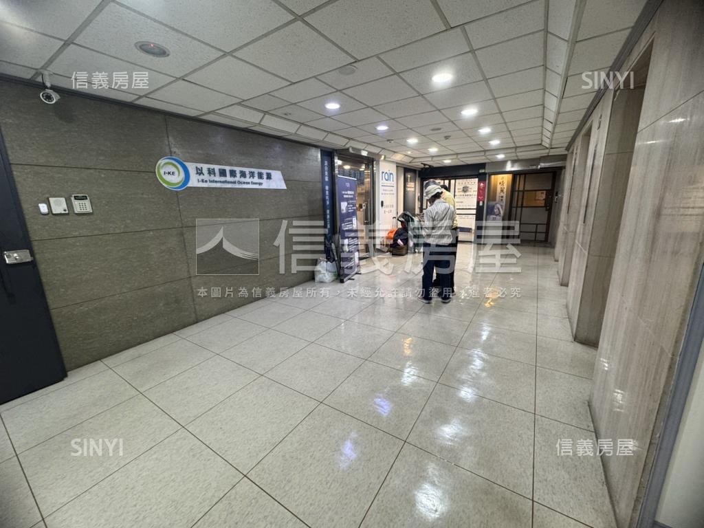 玻璃帷幕南京復興中央辦公房屋室內格局與周邊環境