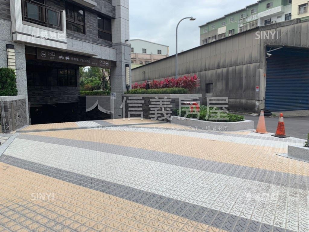民安讚景觀時尚裝潢兩房房屋室內格局與周邊環境