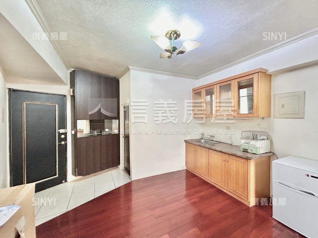典藏遠東新世紀房屋室內格局與周邊環境
