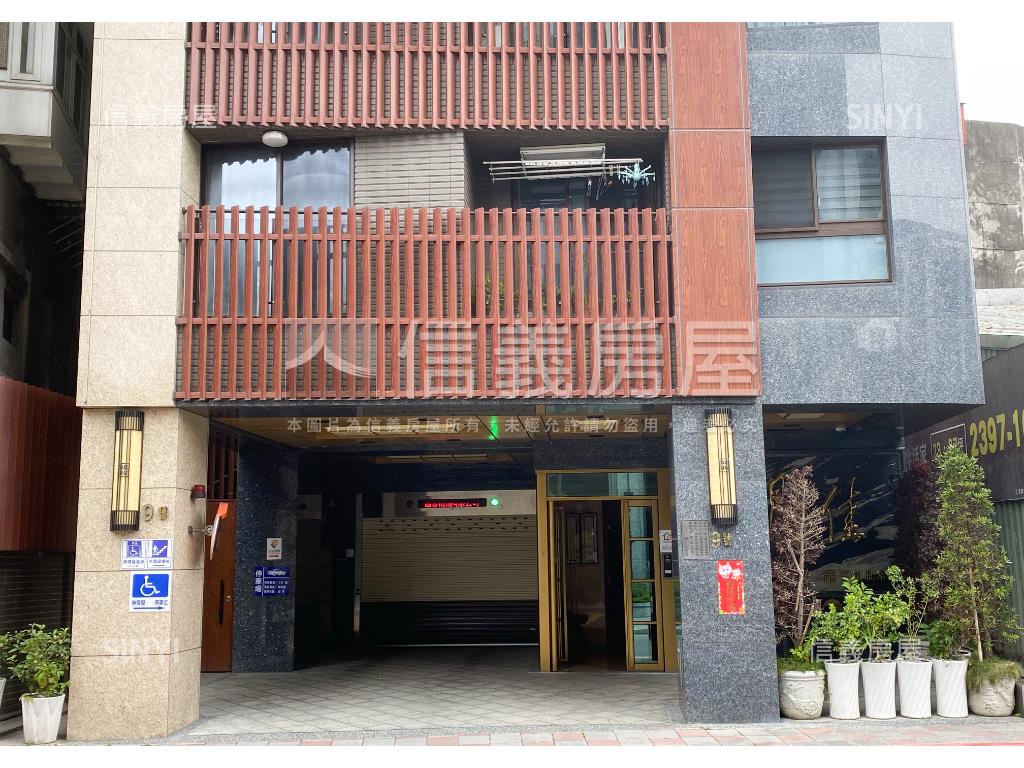城市之星方正二房二衛房屋室內格局與周邊環境