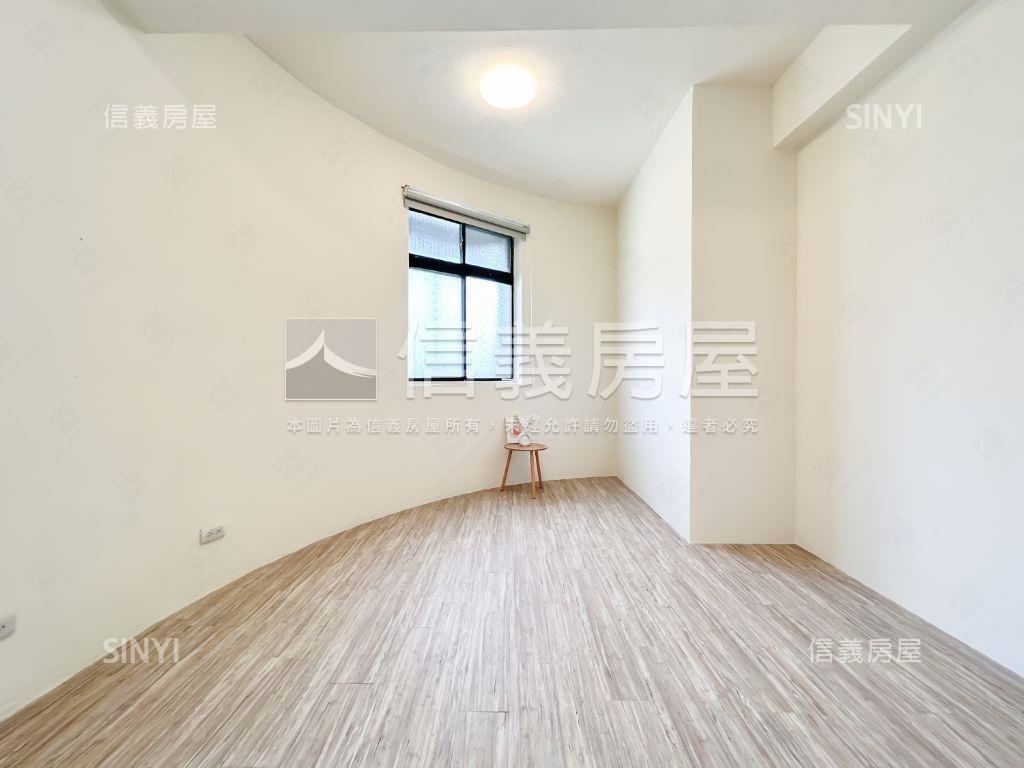 邊間採光美寓房屋室內格局與周邊環境