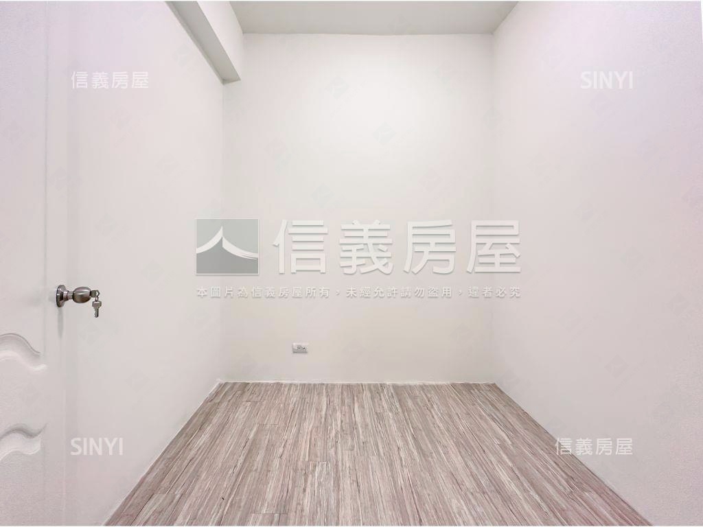 邊間採光美寓房屋室內格局與周邊環境
