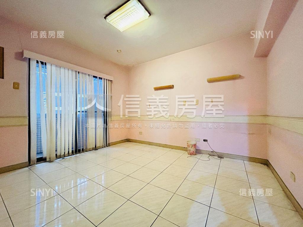 中山二路大坪數金店辦房屋室內格局與周邊環境