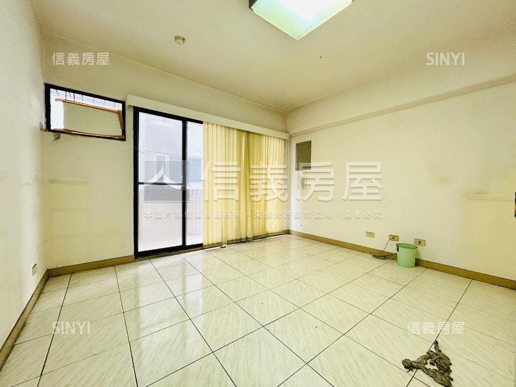 中山二路大坪數金店辦房屋室內格局與周邊環境