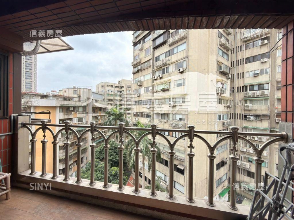 仁愛安和靜巷電梯美裝高樓房屋室內格局與周邊環境