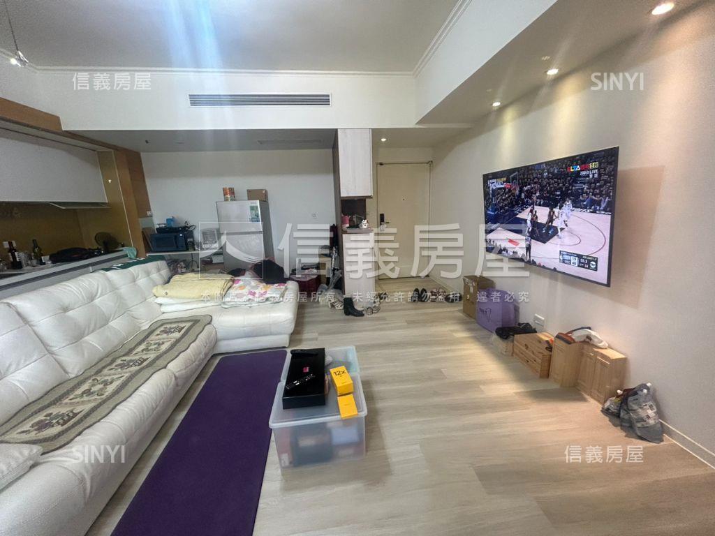 民權西路捷運車位高樓美居房屋室內格局與周邊環境