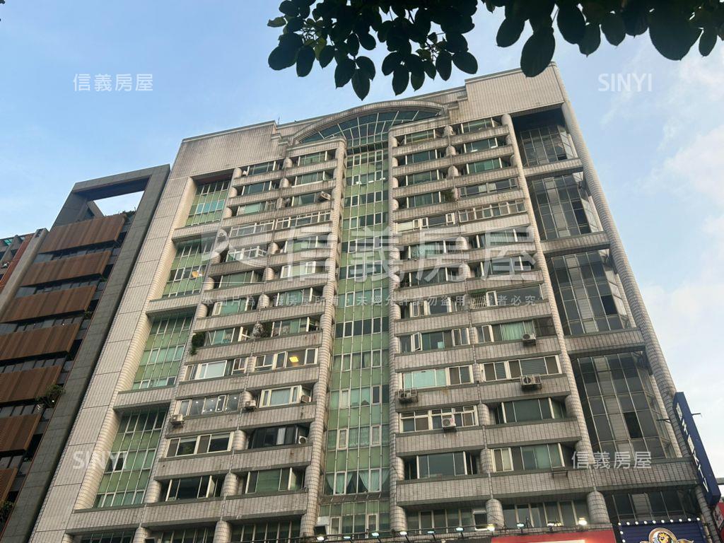 民權西路捷運車位高樓美居房屋室內格局與周邊環境