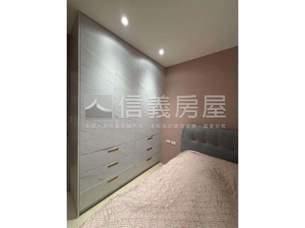 近南港四鐵御織間精緻美宅房屋室內格局與周邊環境