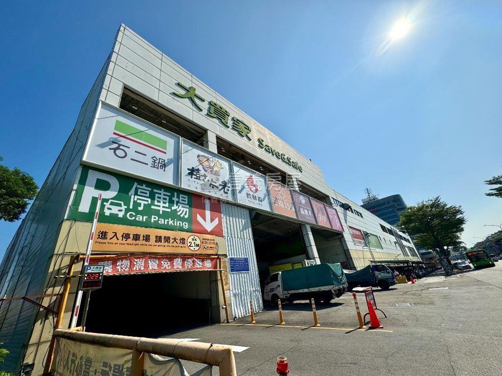 近國光花市採光佳兩房房屋室內格局與周邊環境