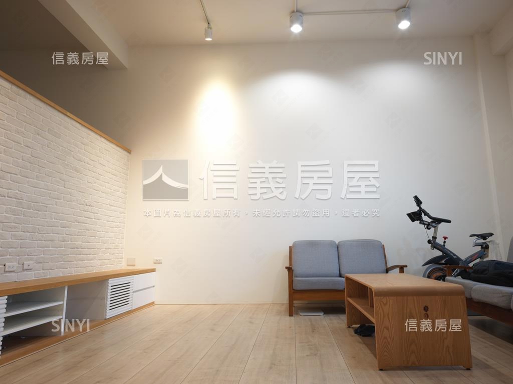 大綠地三面採光裝潢宅房屋室內格局與周邊環境