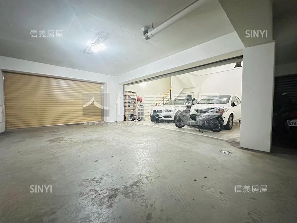 大綠地三面採光裝潢宅房屋室內格局與周邊環境