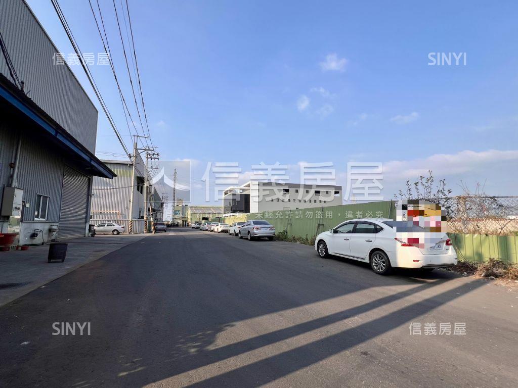 岡山為隨四千坪丁工業地房屋室內格局與周邊環境