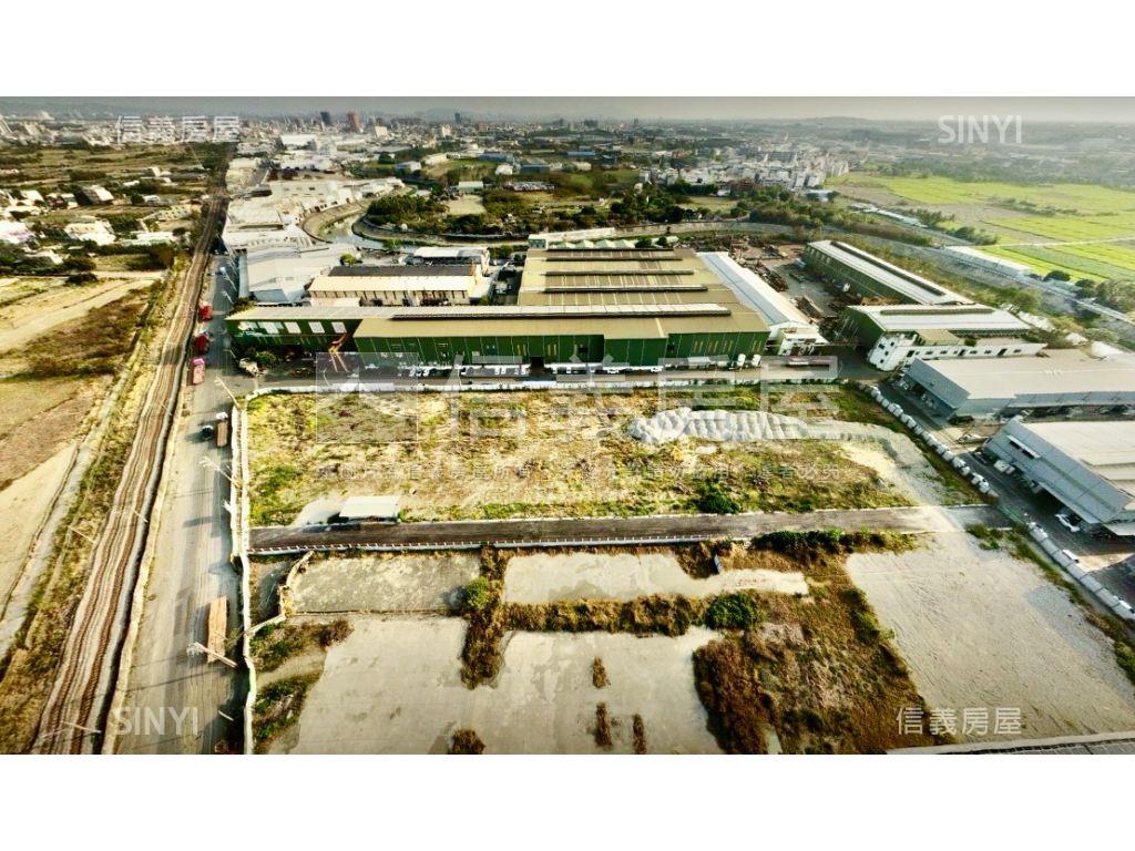 岡山為隨四千坪丁工業地房屋室內格局與周邊環境