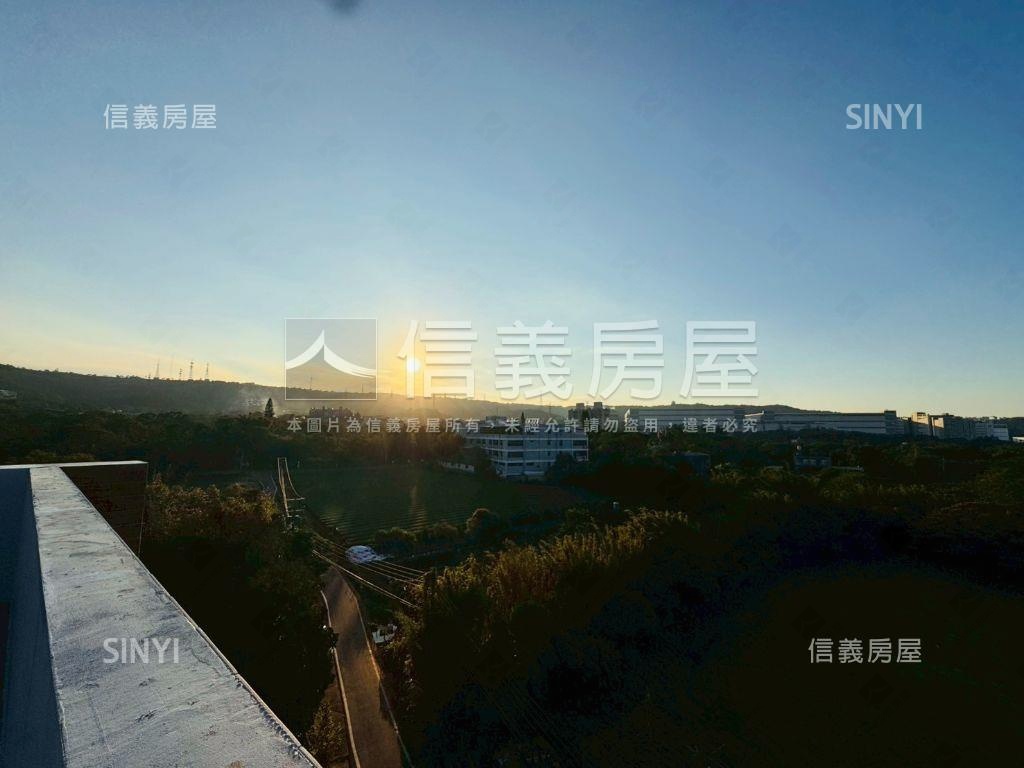 龍科旁邊稀有全新電梯美屋房屋室內格局與周邊環境