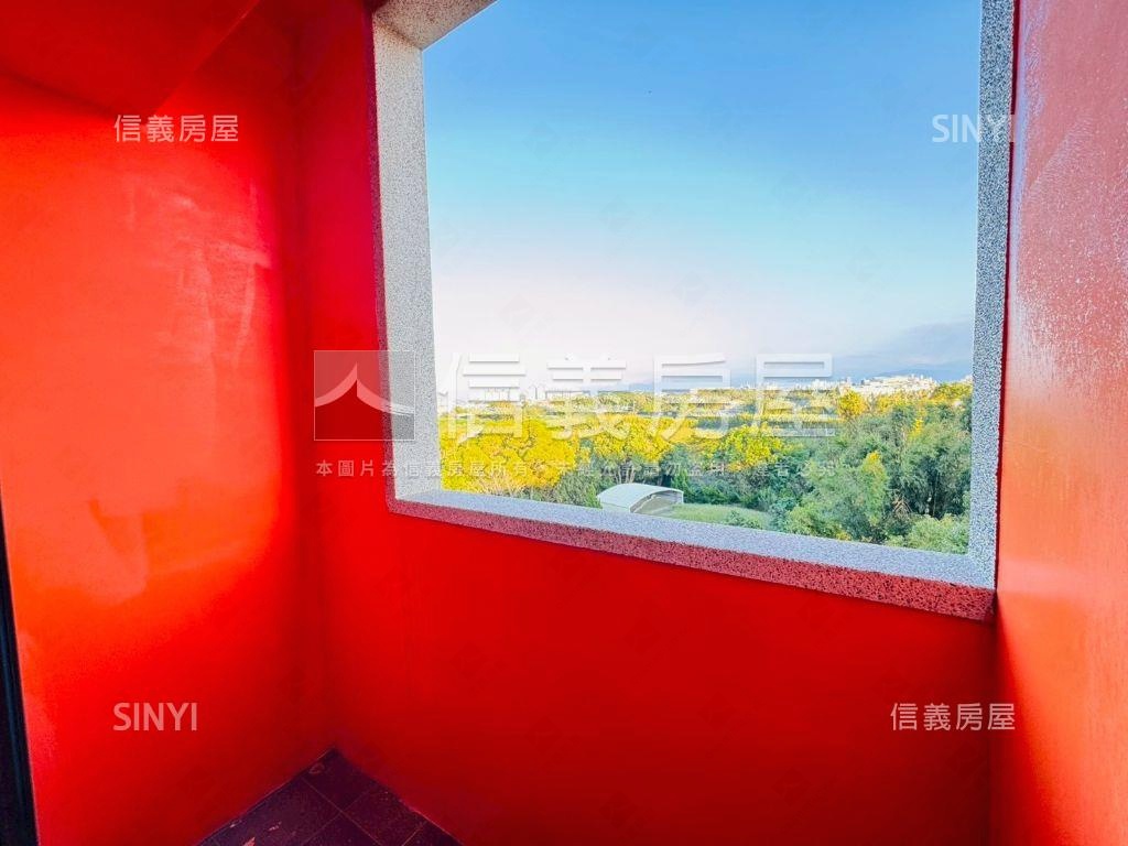 龍科旁邊稀有全新電梯美屋房屋室內格局與周邊環境