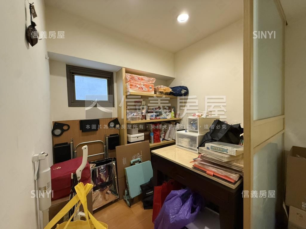 四季和風明亮方正３房房屋室內格局與周邊環境