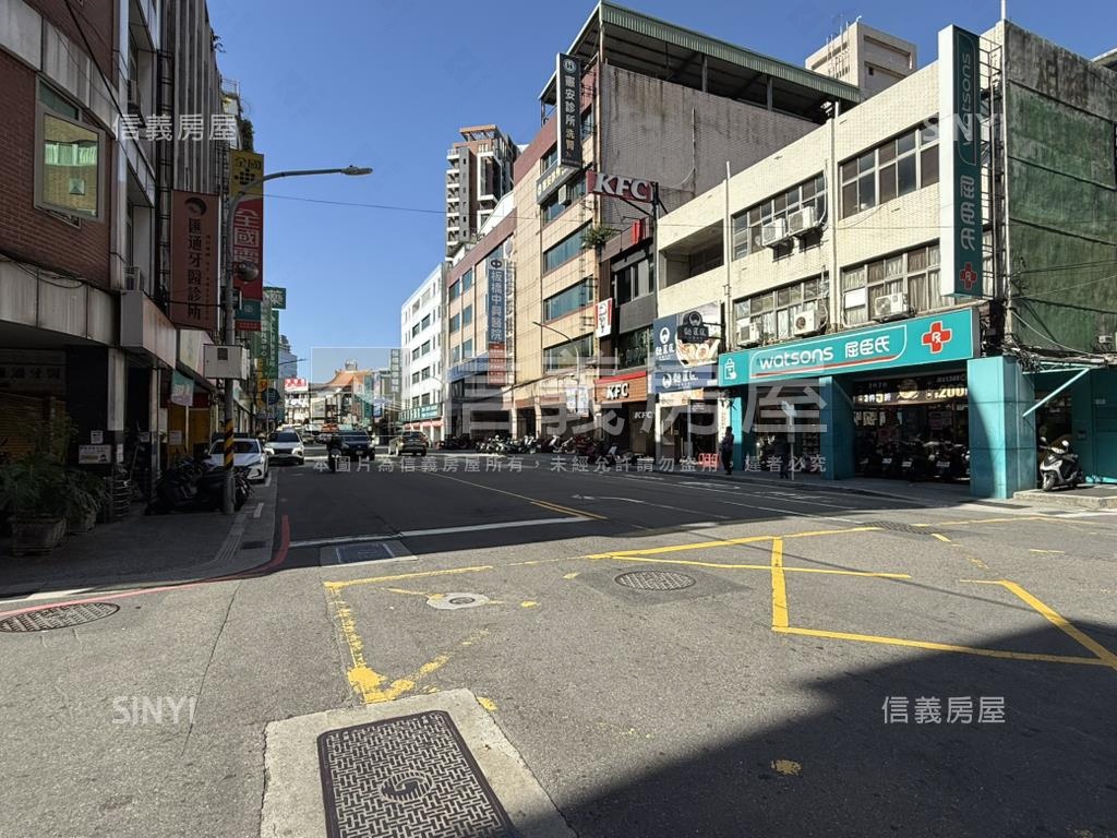 四季和風明亮方正３房房屋室內格局與周邊環境