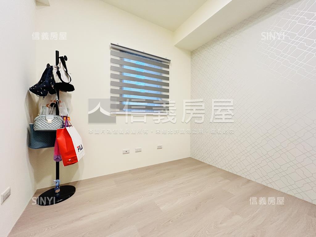 柳堤。博覽家三房車位房屋室內格局與周邊環境