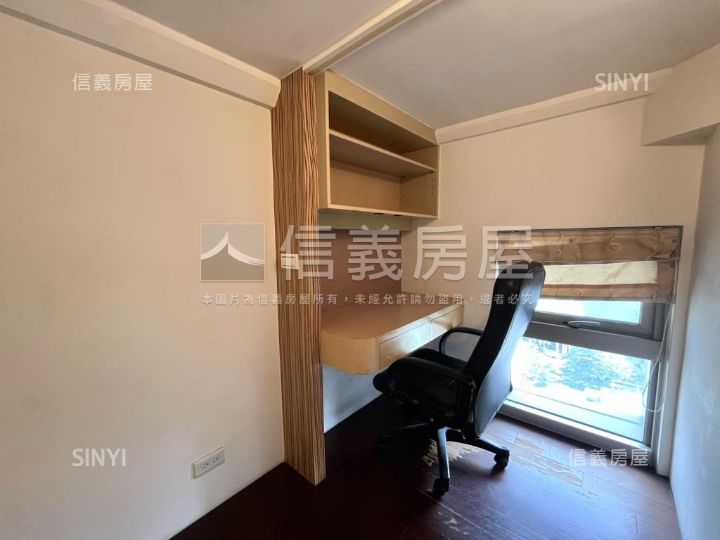 Ｖ１高樓美景美妝兩房房屋室內格局與周邊環境