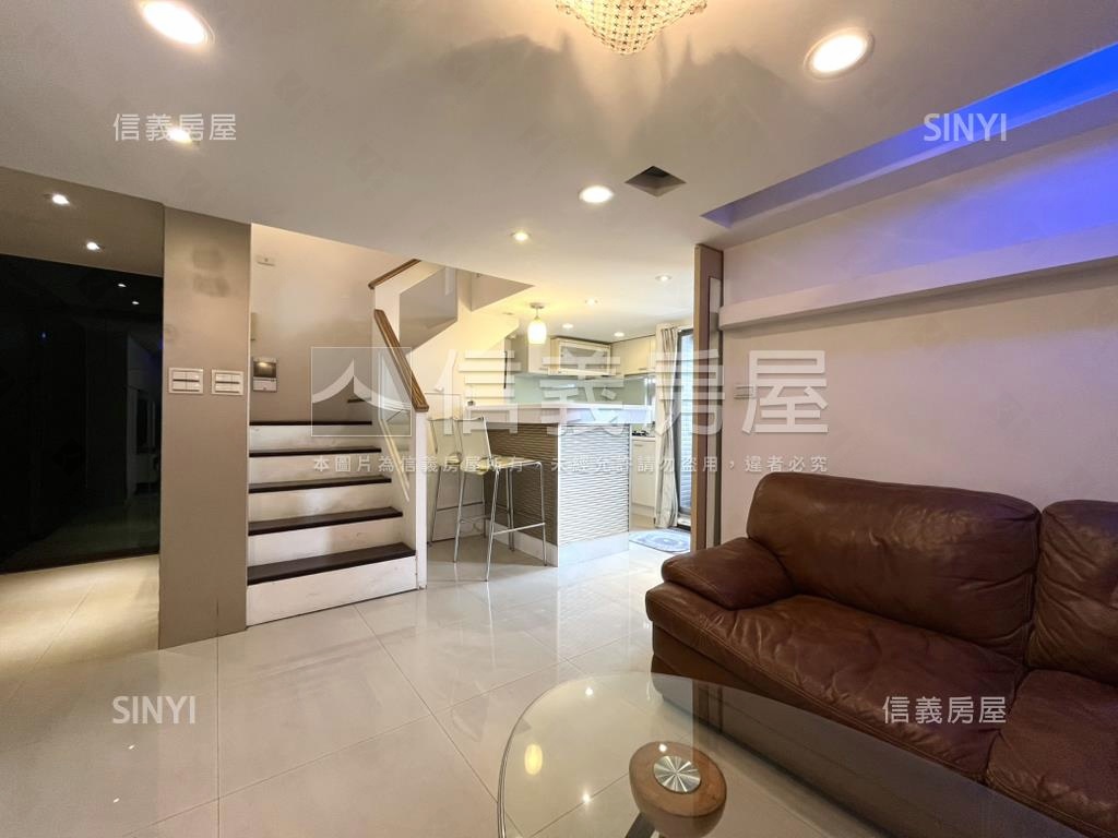 Ｖ１高樓美景美妝兩房房屋室內格局與周邊環境