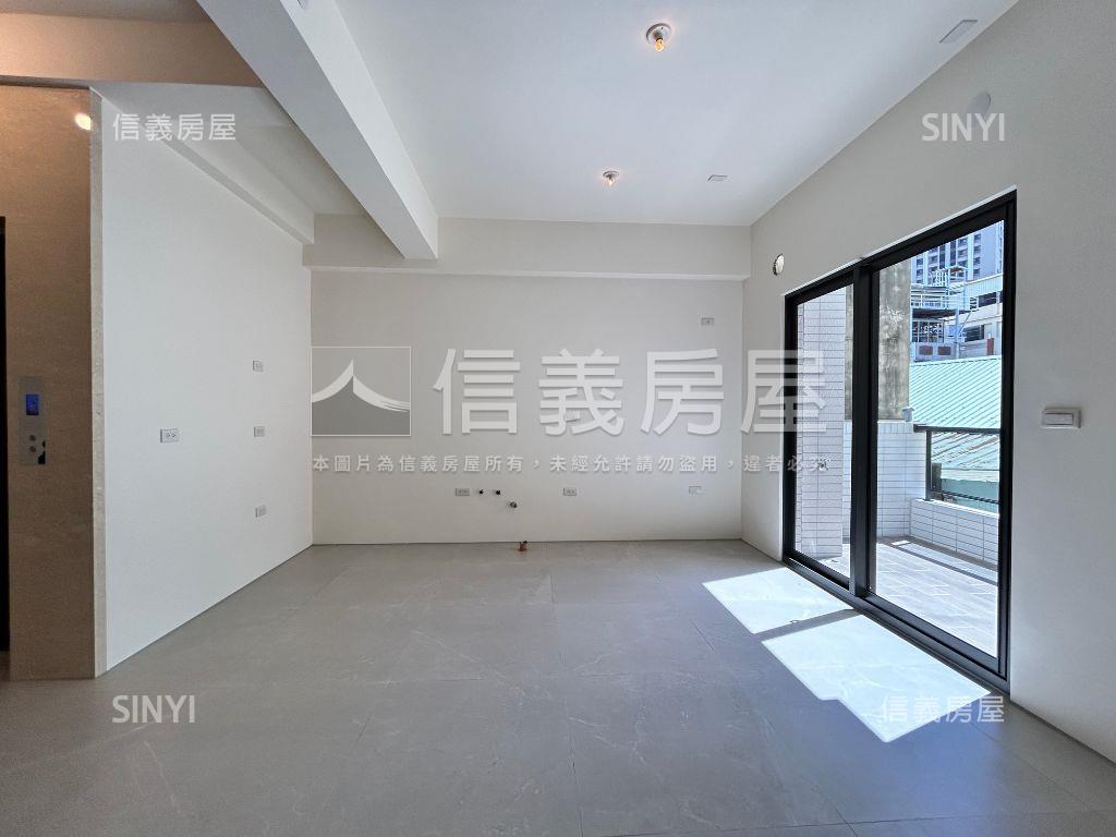 靓★大里路旁臨路美別墅讚房屋室內格局與周邊環境