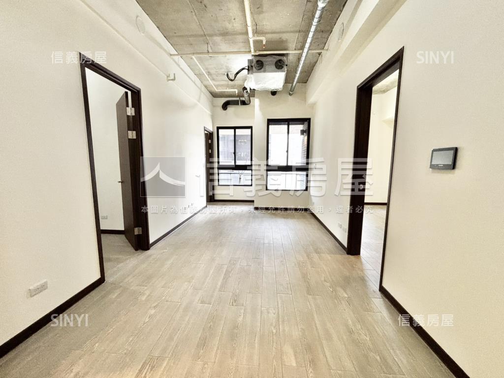 小檜溪，遠雄，三房車位房屋室內格局與周邊環境