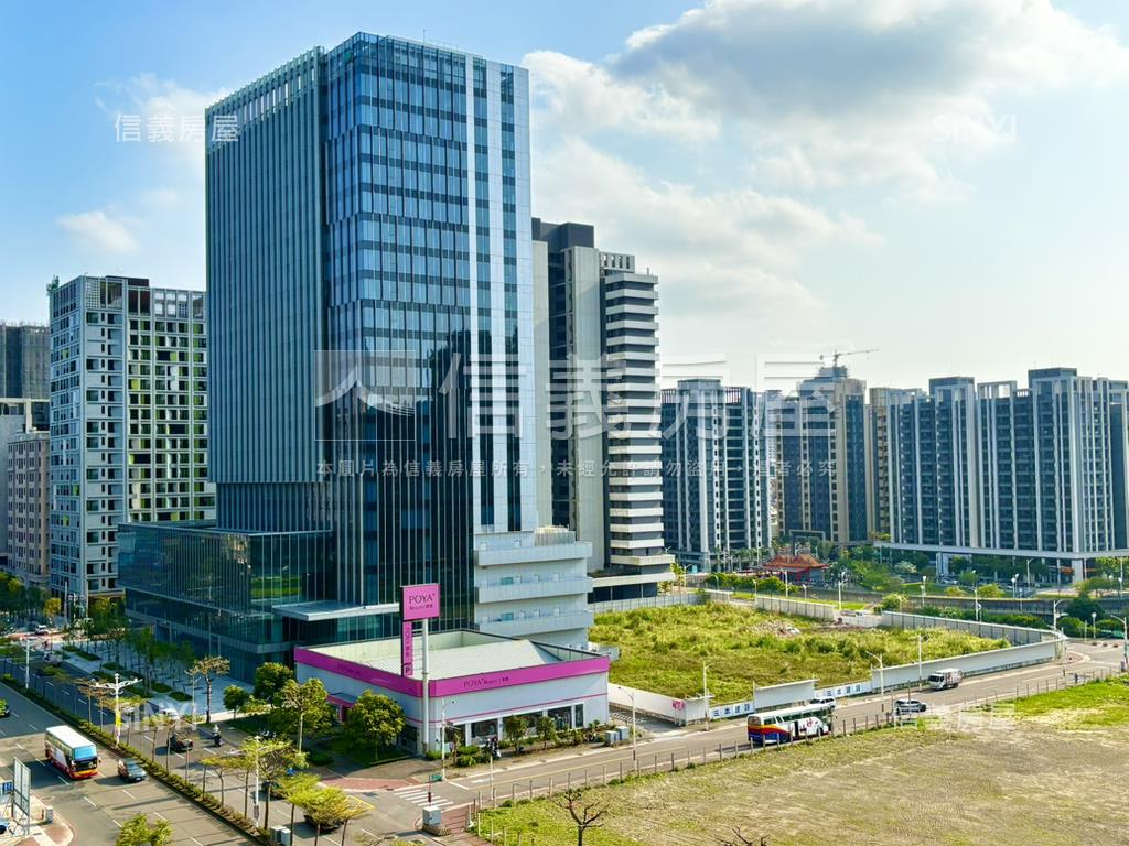 小檜溪，遠雄，三房車位房屋室內格局與周邊環境