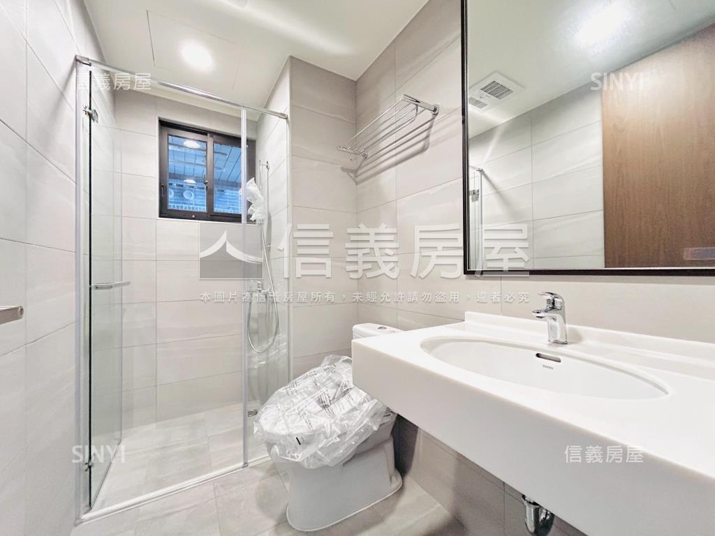 小檜溪，三房車位房屋室內格局與周邊環境