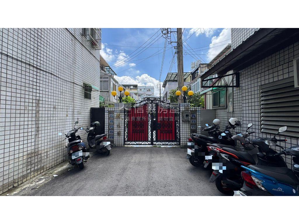 近潭子車站大地坪庭院別墅房屋室內格局與周邊環境