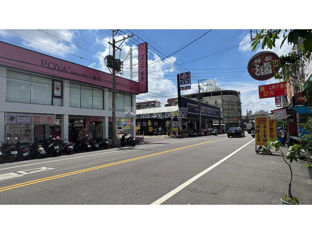 近潭子車站大地坪庭院別墅房屋室內格局與周邊環境