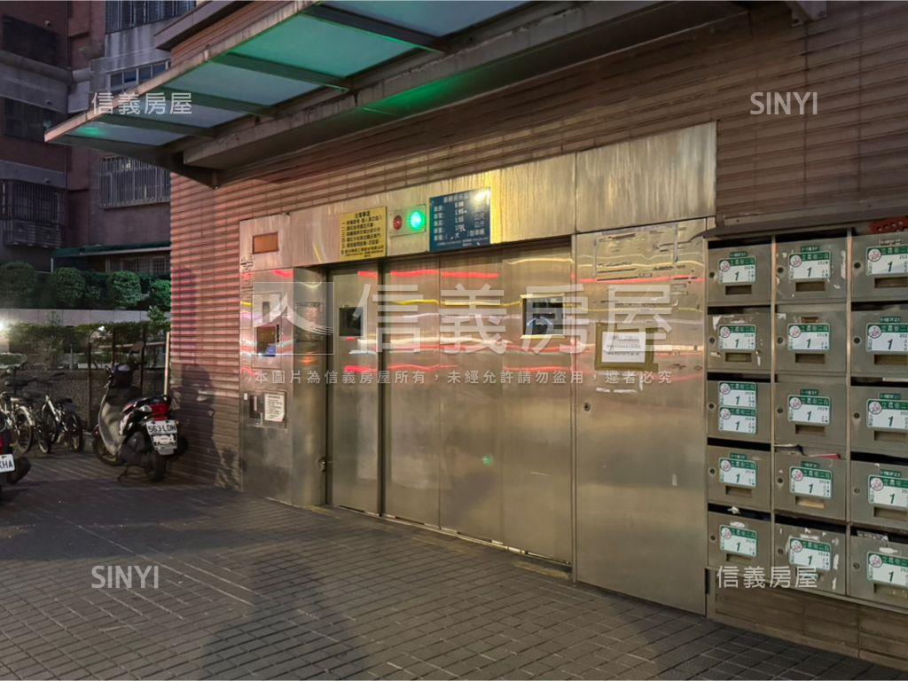 陽明頌塔式停車位房屋室內格局與周邊環境