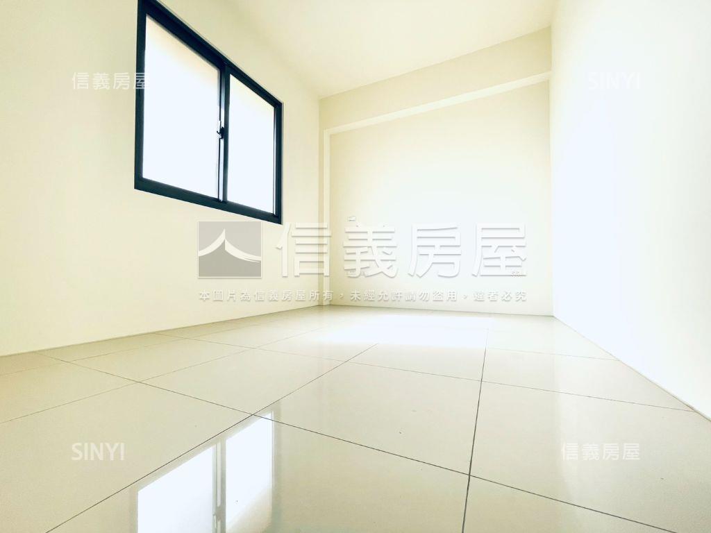 富麗家園５房大面寬全新墅房屋室內格局與周邊環境