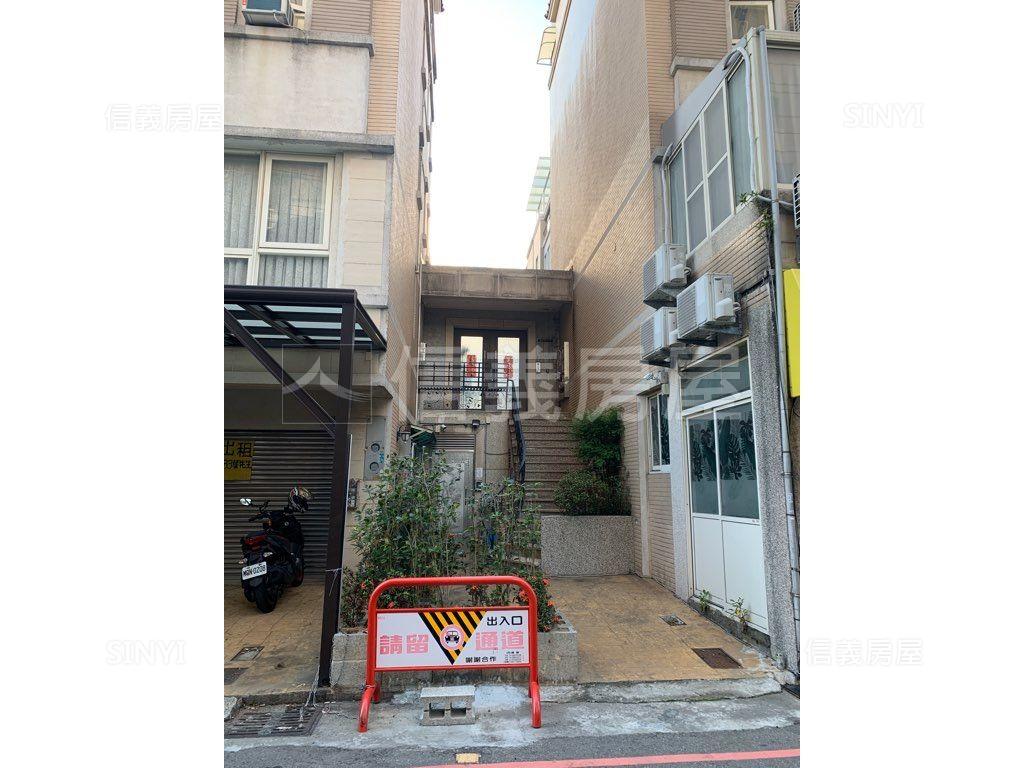 近水湳逢甲臨路透店房屋室內格局與周邊環境