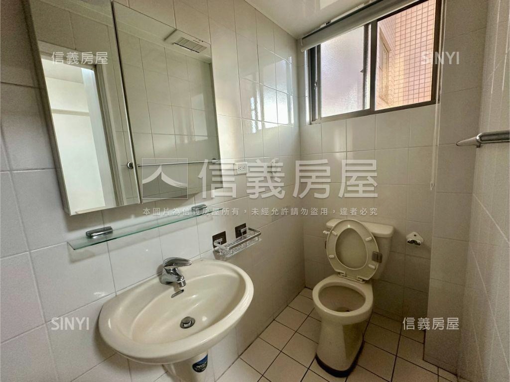 中視重劃區★電梯三房房屋室內格局與周邊環境