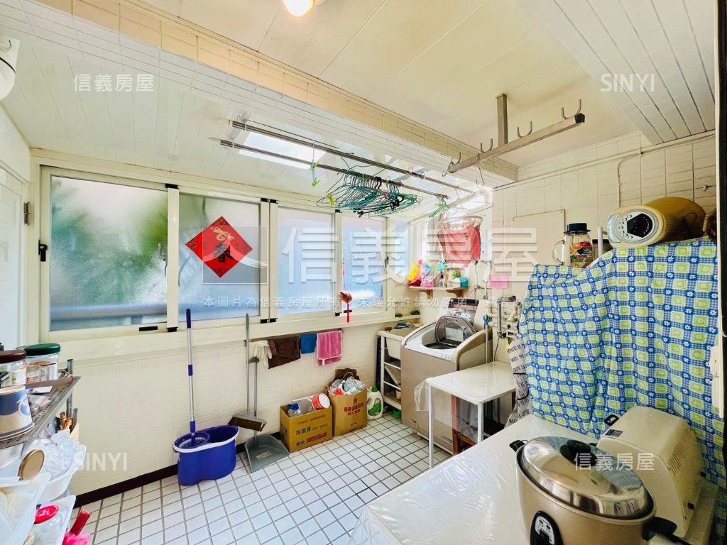 【美裝潢】西屯四房平車房屋室內格局與周邊環境
