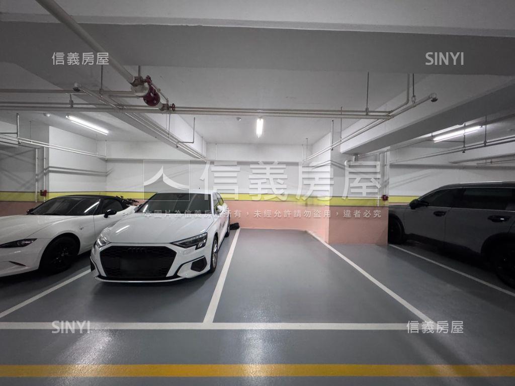 高樓景觀採光三房平車房屋室內格局與周邊環境