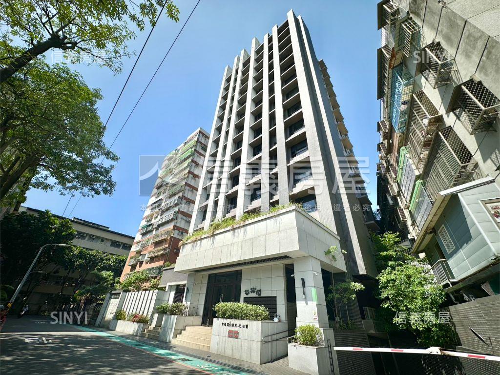 芯花開面校園三房車位房屋室內格局與周邊環境