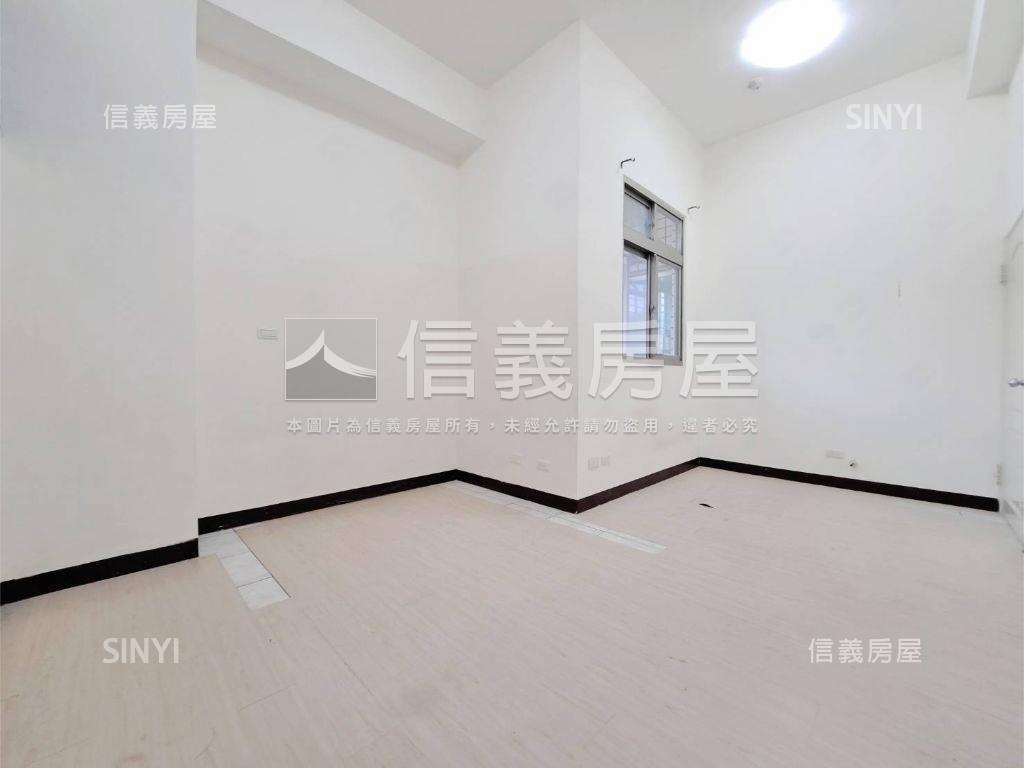 中正大業電梯平面車位房屋室內格局與周邊環境