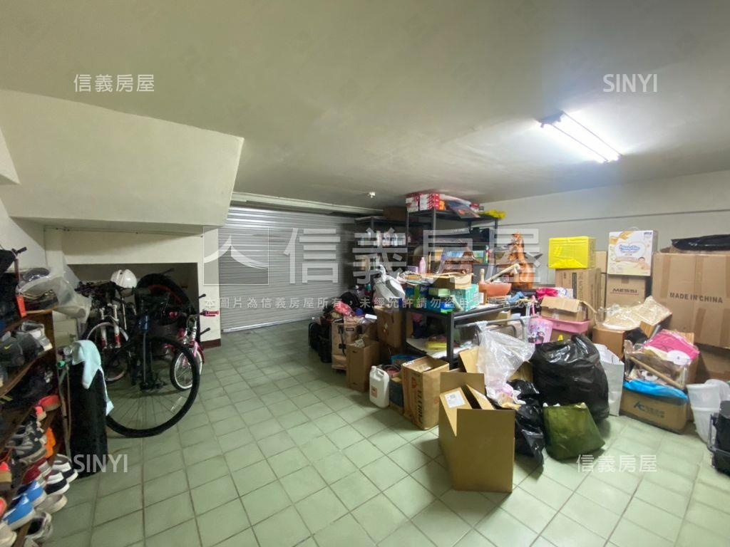 邊間◆三面採光挑高別墅房屋室內格局與周邊環境
