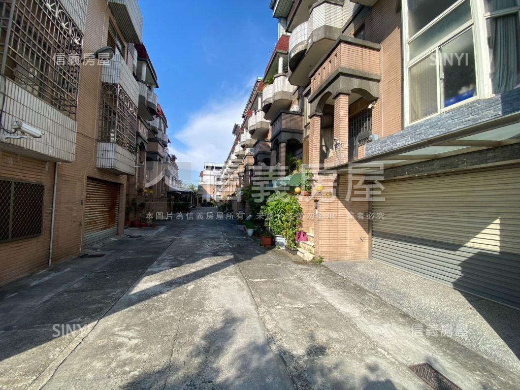 邊間◆三面採光挑高別墅房屋室內格局與周邊環境
